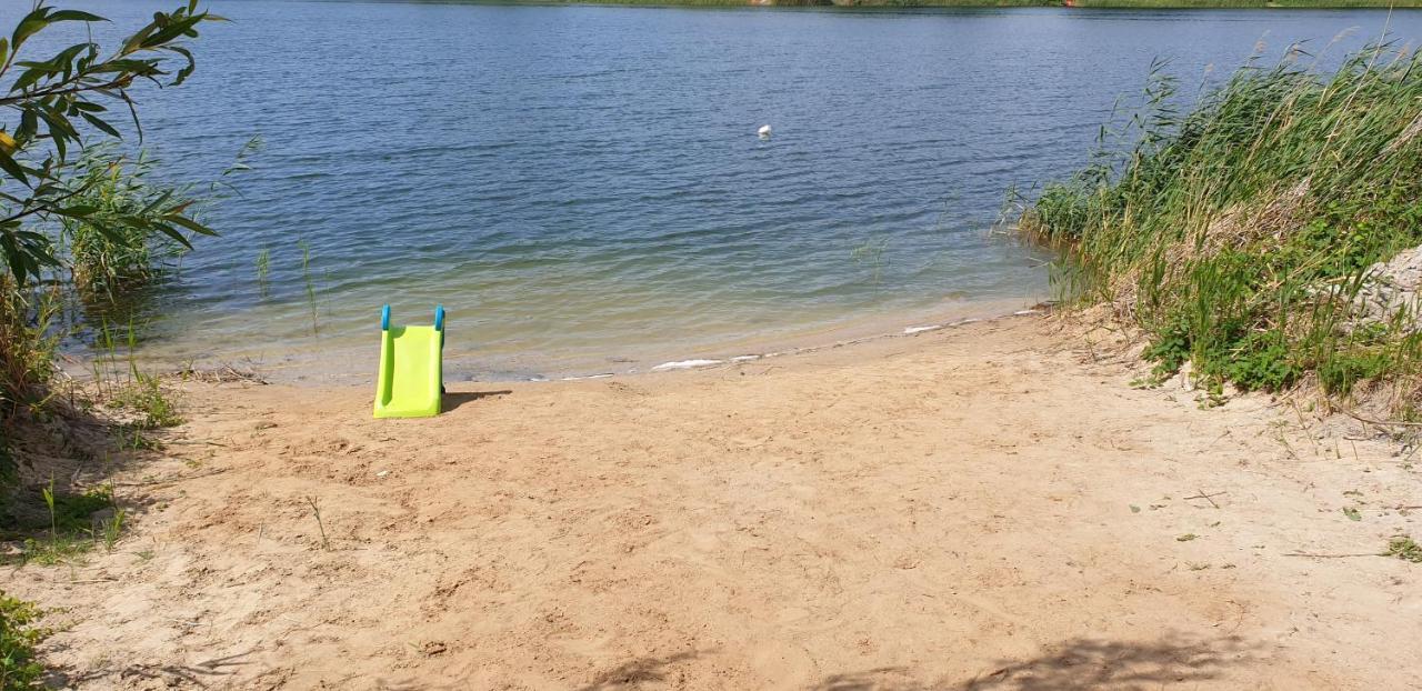 Nad Jeziorem: Lakeside For Groups Holiday home Zygmuntowo (Konin)
